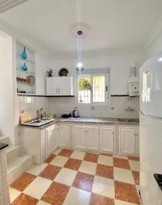 Dar Shmous -1- دار شموس