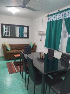 Cozy House with Pool and AC Casa Armando