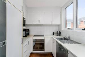 Modern 2 bedroom Apartment in Mosman