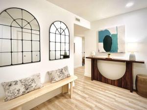 T201 Brand NEW Downtown Canmore 3BD & 2BT, BBQ, Free Parking