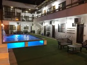 El Viejo y El Mar Hostal Restaurante - Rocafuerte