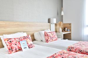 Hotels Kyriad Pontarlier : photos des chambres