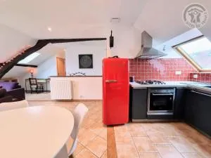 Appartement mansardé rénové à Rambouillet, 2 chambres, tout inclus, proche château et gare. - FR-1-527-47 - 夸尼耶尔