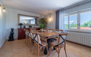 Holiday Home Cerovlje Ii