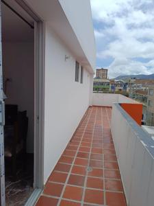 Cómodo Apartamento Con Balcón
