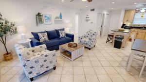 Sandpiper Cove 1086- by Holiday Isle Properties