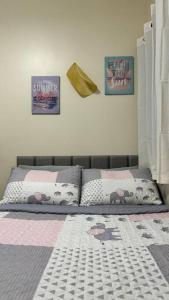 Cozy Studio Condo Unit at Fullerton Suites