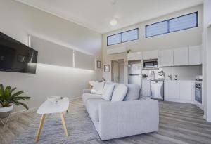 Beautiful river view guesthouse