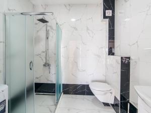 One-Bedroom Apartment with Sea View room in Bel&Rus Hestia 1