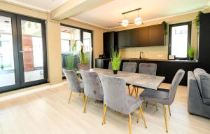 Aquarium Residence Penthouse 7