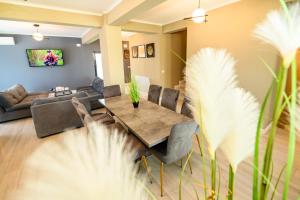 Aquarium Residence Penthouse 7