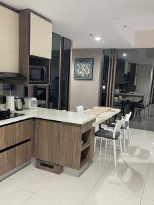 Spacious 3 BR Apt MTown Signature Gading Serpong