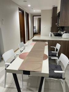 Spacious 3 BR Apt MTown Signature Gading Serpong