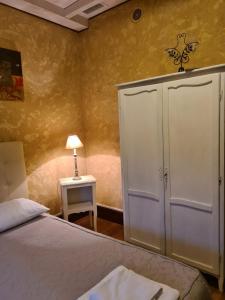 Maisons de vacances Great house- swimmingpool and jacuzzi -10km from Sarlat La Caneda : photos des chambres