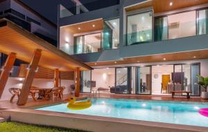 Eva Beach Villa拉威三卧全海景别墅