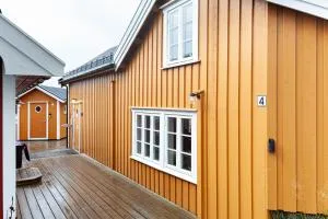 Tind seaside cabins - Å