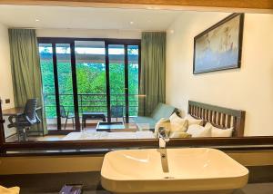 Pranavam Resort & Spa
