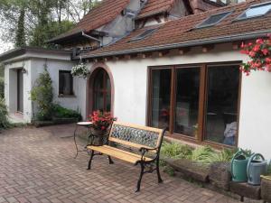 Appartements gite au jardin romantique pour 2 personnes : photos des chambres