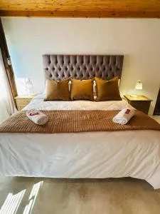 Bed In Bethlehem - Paul Roux