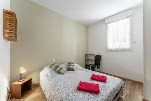 Appartement Orange Centre Ville - Caderousse