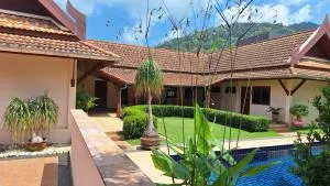 Villa Pimlada - 查龙