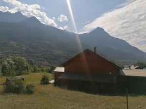 Chalet cadre montagne au pied des Ecrins