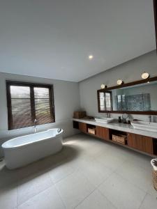 Aashraya Luxury Villa by Sampai