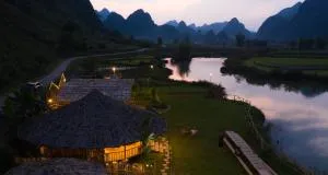 Phong Nam Station - Jingxi