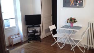 2 pièces Faubourg Saint Germain Paris 7