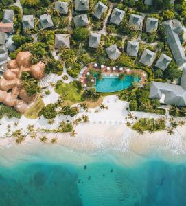 SAii Phi Phi Island Village - Complimentary Shared Speedboat Transfer for 5 Nights and Longer