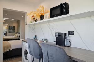 City view - Luxury Apartment A - Old City - Victoriei