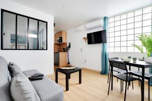 Appartements Charming 1 Bedroom - Romainville 1 : photos des chambres