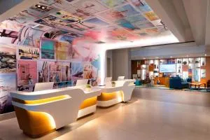 فندق رينسانس نيوبورت بيتش - كوستا ميسا