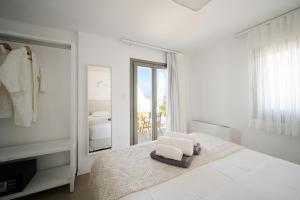 Kymo Luxury Suites Paros