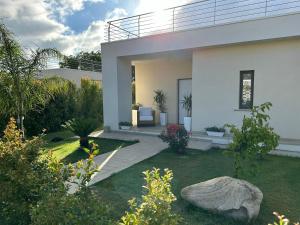Villa con 2 Camere da Letto