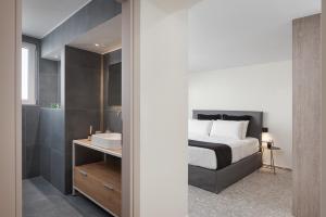 Acropolis Iconic Estate