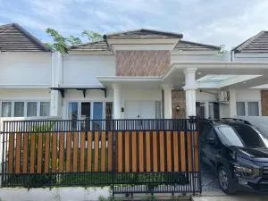 Lulu's Guest House - 巴图拉登