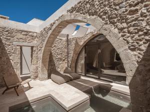 Corte Interna, free heated pool