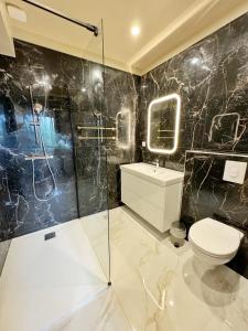 Maisons d'hotes Maison Beauval - Saint-Aignan Centre - 5 minutes du Zoo de Beauval : Chambre Triple