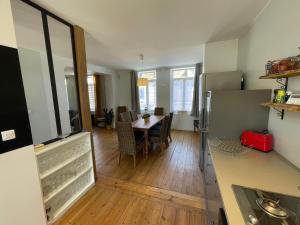 Maisons de vacances Maison entiere 6 chambres : photos des chambres
