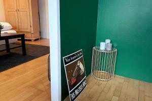 Cozy Studio Guesthouse next to city center & fair