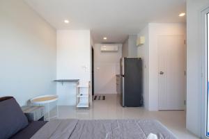 Mantra Beach condominium M229