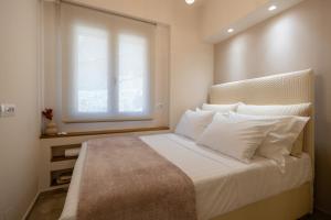 Southern Light Tsoutsouros