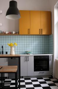 Artists Flat in City Centre