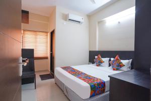 FabHotel Serenity - Nr AIG Hospital, Gachibowli