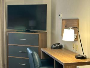 Studio Suite room in Candlewood Suites Fayetteville