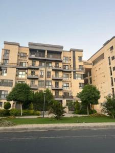 Excellent 3-BR Hotel Apt in Madinaty