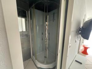 Appartements Premiere ligne mer Appartement t2 cabine pour 4 personnes N123 : photos des chambres