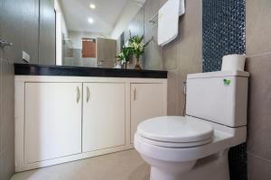 1 Bedroom Villa in Rawai - v19 t