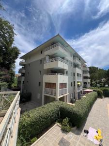 2Pièces, Piscine, Terrasse, Parking privé